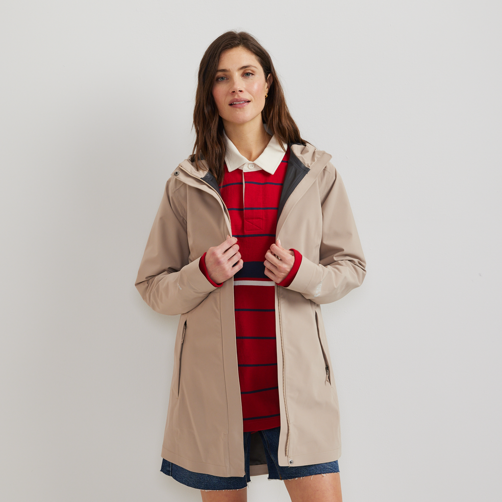 Women's Cloud Cap Waterproof Stretch Hooded Rain Parka