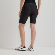 Women's Train Ascent Bike Shorts - Carbon