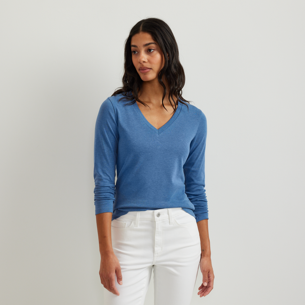 Women's Everyday Long-Sleeve V-Neck T-Shirt
